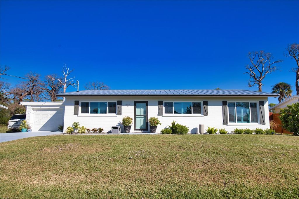 928 STEWART STREET, Englewood, FL 34223