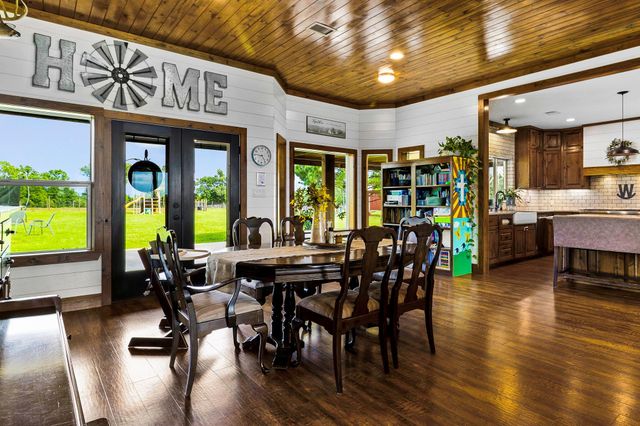 2682 Darden Road, Livingston, TX 77351