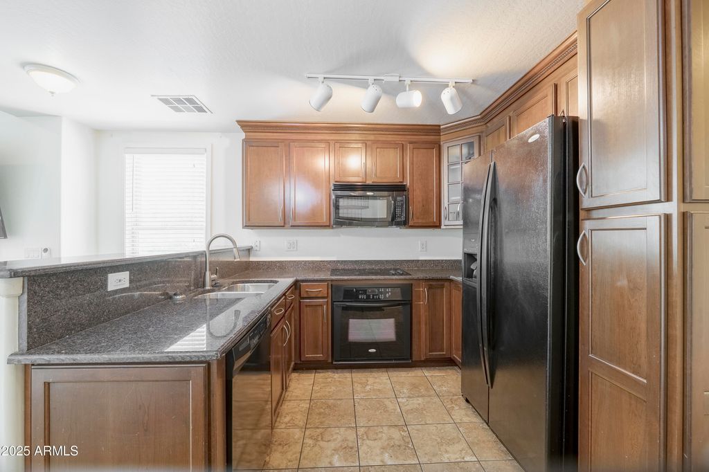 5749 S 21ST Terrace, Phoenix, AZ 85040 — photo 5