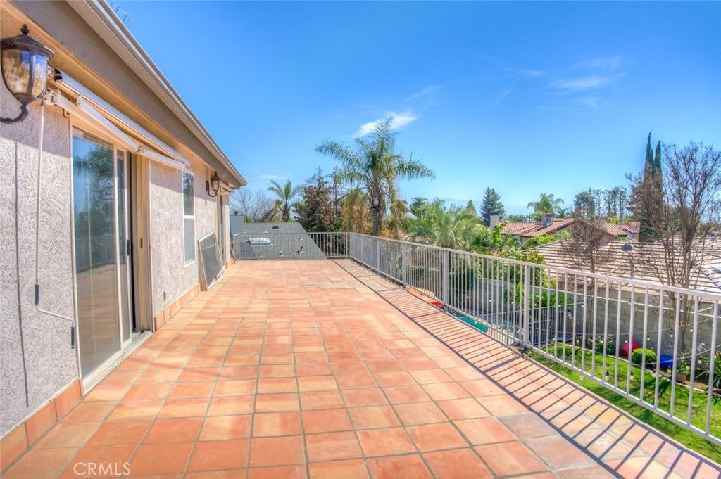 Image 26 of property listing at 6301 Canyon View Court, Bakersfield, CA 93306