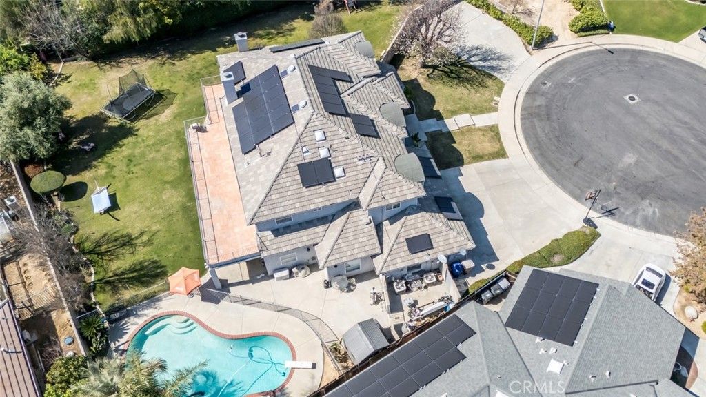 Image 37 of property listing at 6301 Canyon View Court, Bakersfield, CA 93306