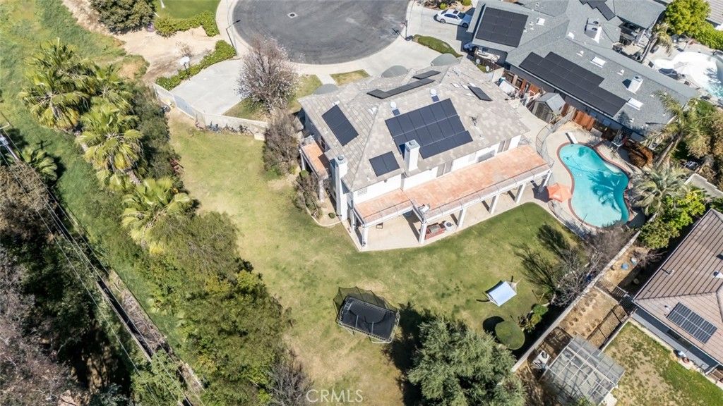 Image 40 of property listing at 6301 Canyon View Court, Bakersfield, CA 93306