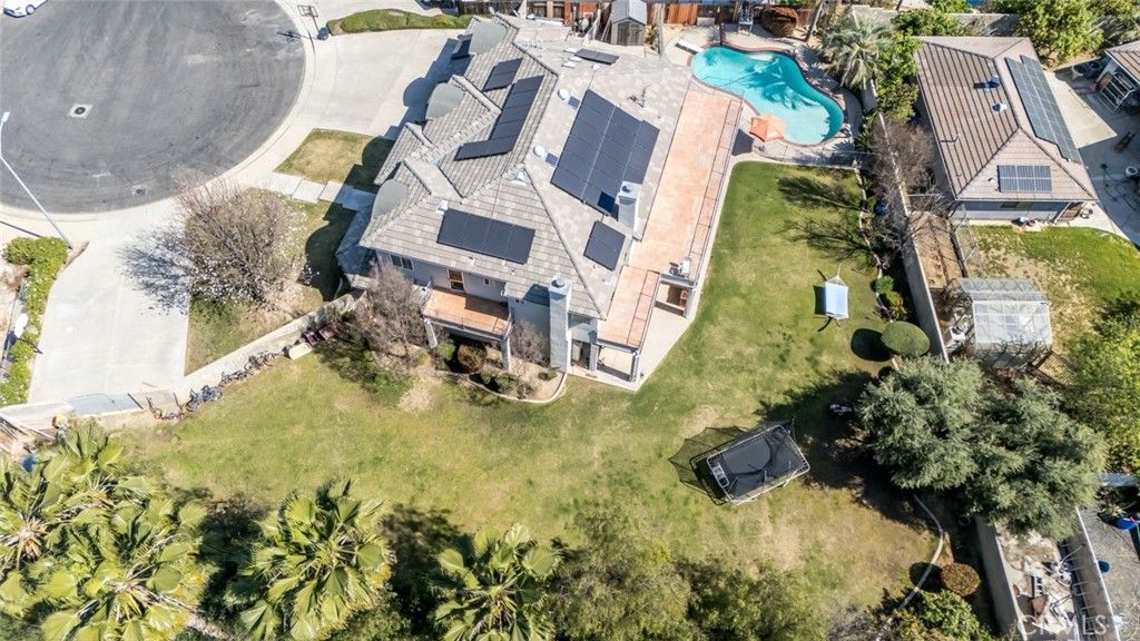 Image 42 of property listing at 6301 Canyon View Court, Bakersfield, CA 93306