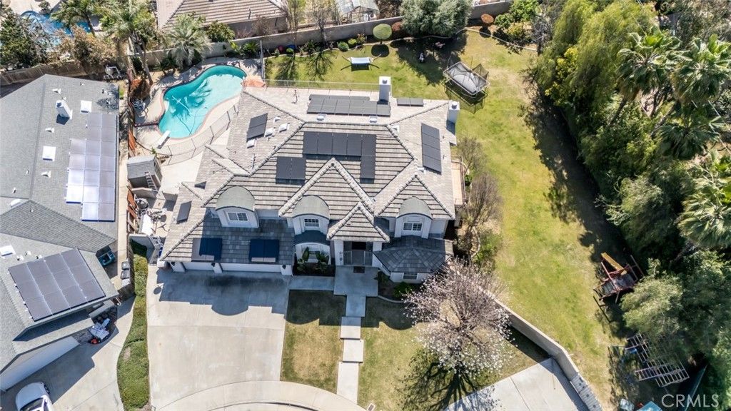 Image 45 of property listing at 6301 Canyon View Court, Bakersfield, CA 93306