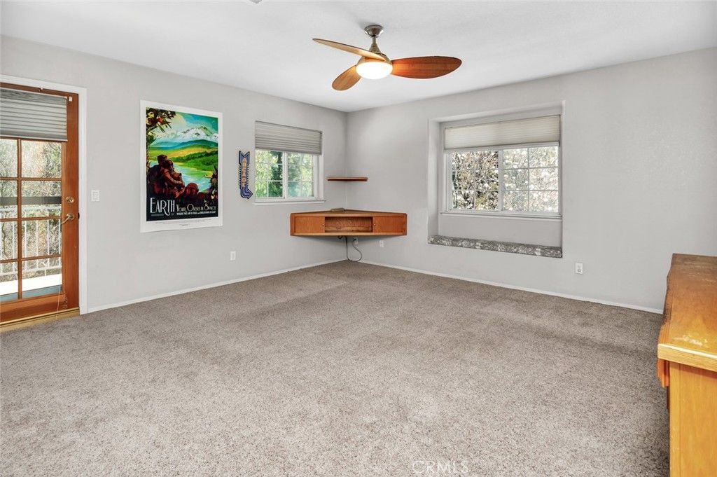 Image 69 of property listing at 6301 Canyon View Court, Bakersfield, CA 93306