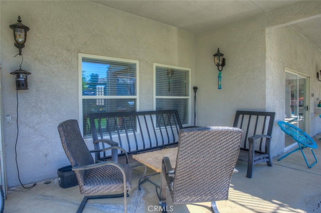 Image 8 of property listing at 6301 Canyon View Court, Bakersfield, CA 93306