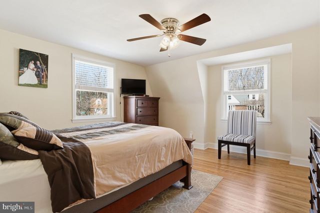 8605 ALICIA ST, Philadelphia, PA 19115