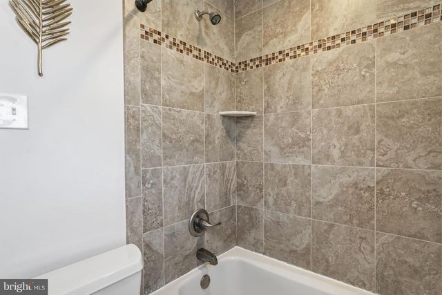 8605 ALICIA ST, Philadelphia, PA 19115