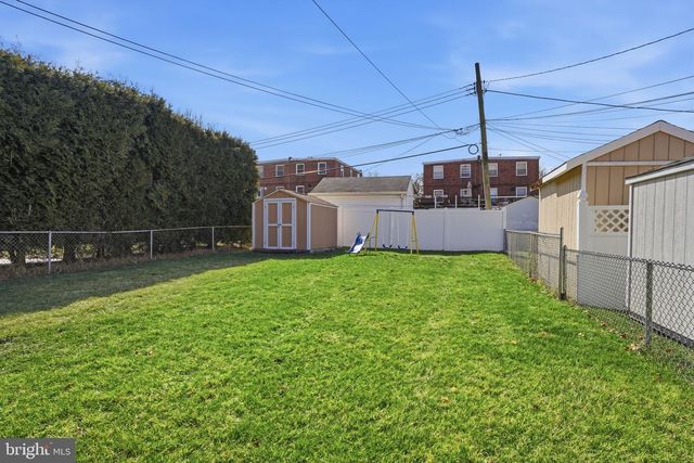 8605 ALICIA ST, Philadelphia, PA 19115