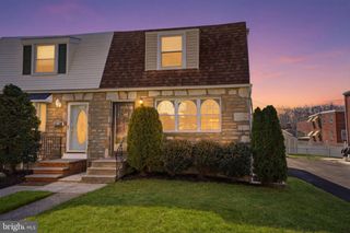 8605 ALICIA ST, Philadelphia, PA 19115