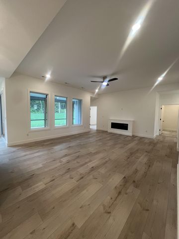 4117 UMBRIA CT, Columbia, MO 65203