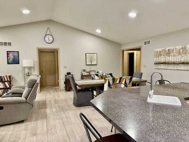 3 Deer Park Lane, Oglesby, IL 61348