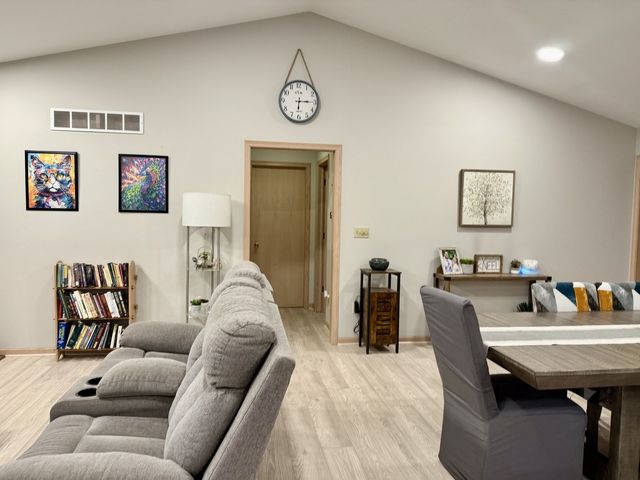 3 Deer Park Lane, Oglesby, IL 61348