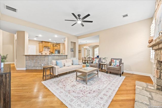 25706 Peregrine Rdg, San Antonio, TX 78260