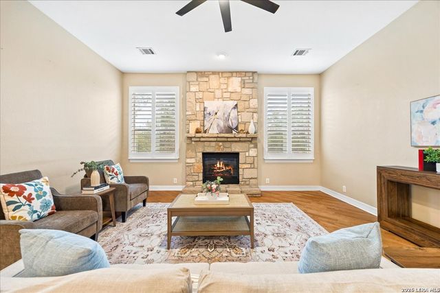25706 Peregrine Rdg, San Antonio, TX 78260