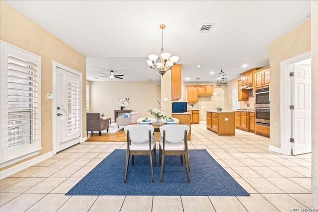 25706 Peregrine Rdg, San Antonio, TX 78260