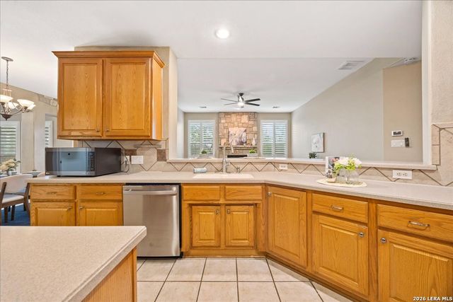 25706 Peregrine Rdg, San Antonio, TX 78260