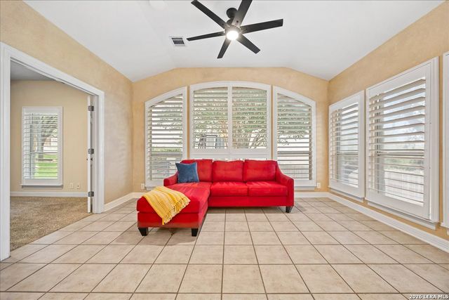 25706 Peregrine Rdg, San Antonio, TX 78260
