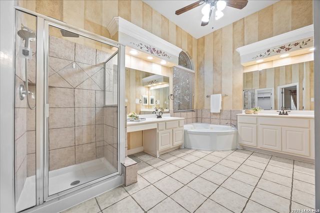 25706 Peregrine Rdg, San Antonio, TX 78260