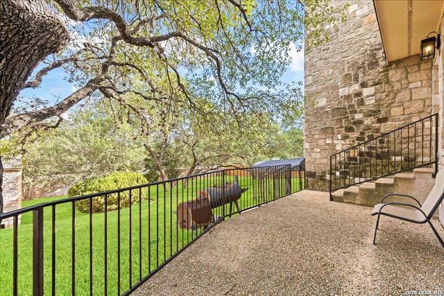25706 Peregrine Rdg, San Antonio, TX 78260
