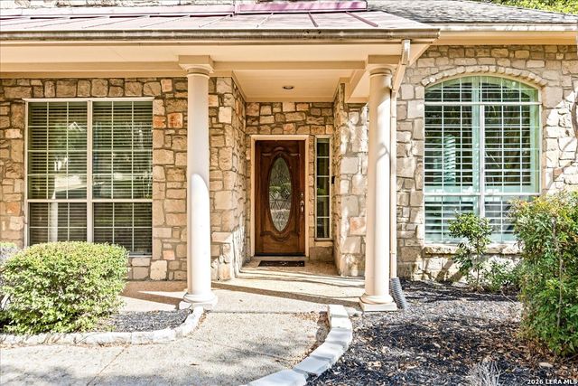 25706 Peregrine Rdg, San Antonio, TX 78260