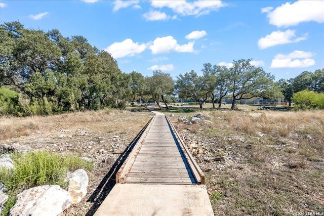 25706 Peregrine Rdg, San Antonio, TX 78260