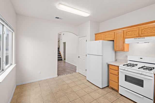 4731 Spanish Sun Avenue NE, Albuquerque, NM 87110