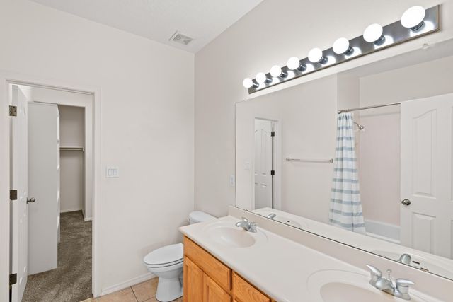 4731 Spanish Sun Avenue NE, Albuquerque, NM 87110
