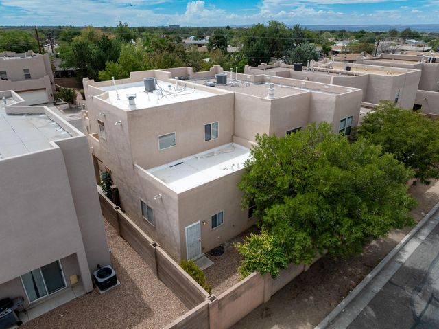 4731 Spanish Sun Avenue NE, Albuquerque, NM 87110