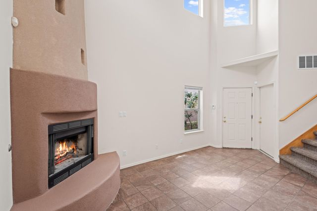 4731 Spanish Sun Avenue NE, Albuquerque, NM 87110