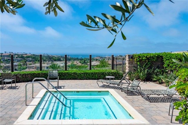 10 Corniche Drive E, Dana Point, CA 92629