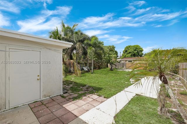 1103 S F St, Palm Beach, FL 33460