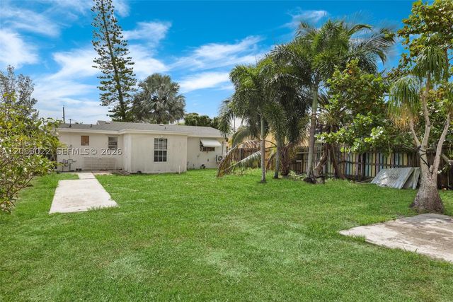 1103 S F St, Palm Beach, FL 33460