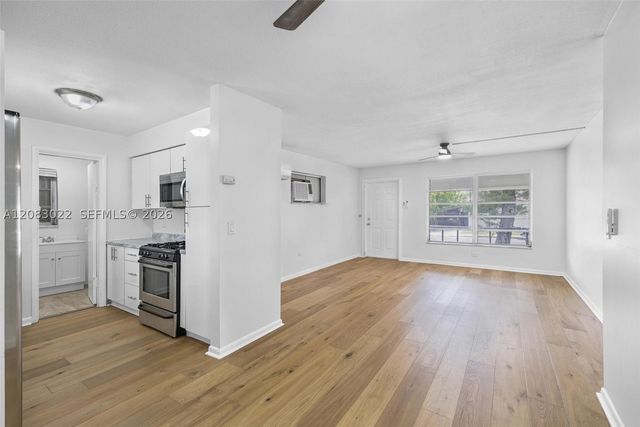 1103 S F St, Palm Beach, FL 33460