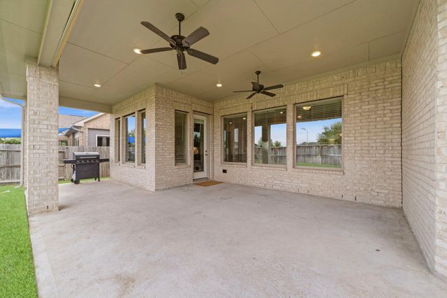 21723 Albertine Drive, Tomball, TX 77377
