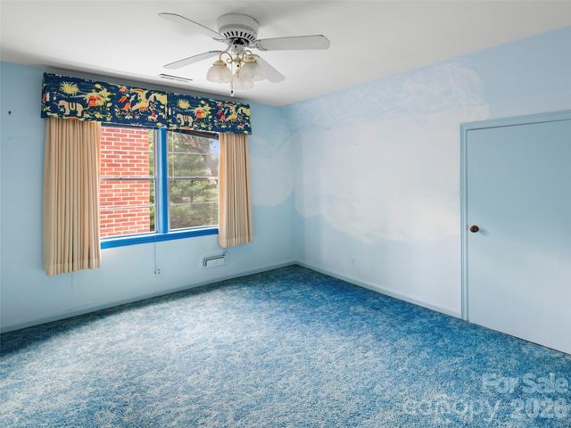 5 Normandy Road, Asheville, NC 28803
