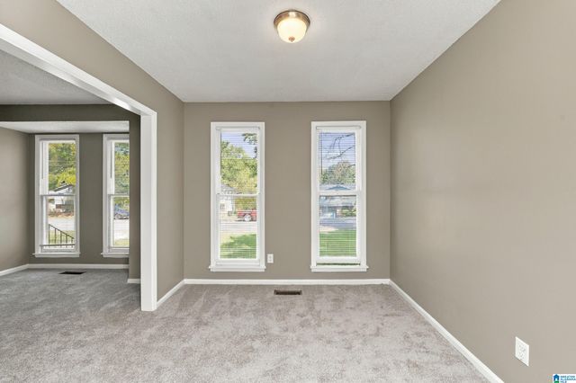 525 15TH COURT NW, Center Point, AL 35215