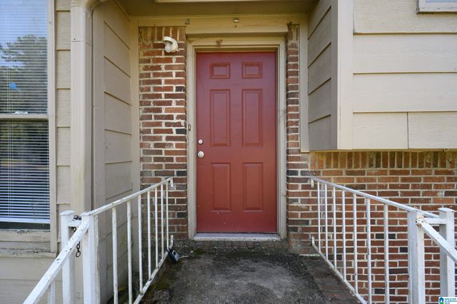525 15TH COURT NW, Center Point, AL 35215