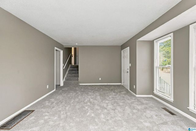 525 15TH COURT NW, Center Point, AL 35215