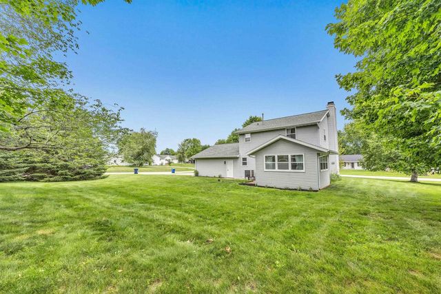 2141 DESCENDANT LANE, Green Bay, WI 54313