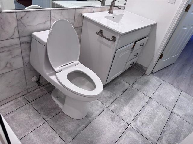 955 juniper Street NE 2129, Atlanta, GA 30309