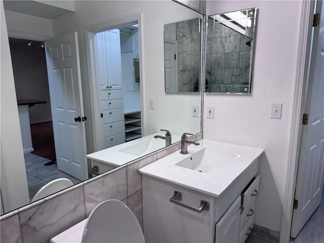 955 juniper Street NE 2129, Atlanta, GA 30309