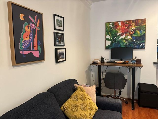 955 juniper Street NE 2129, Atlanta, GA 30309