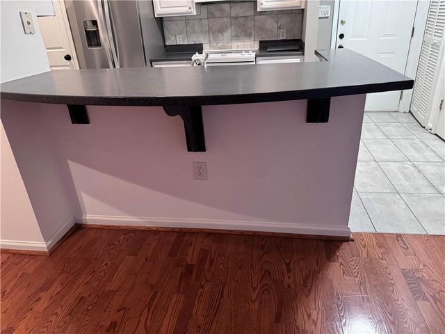 955 juniper Street NE 2129, Atlanta, GA 30309