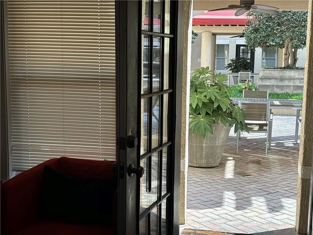 955 juniper Street NE 2129, Atlanta, GA 30309