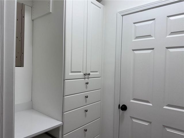 955 juniper Street NE 2129, Atlanta, GA 30309