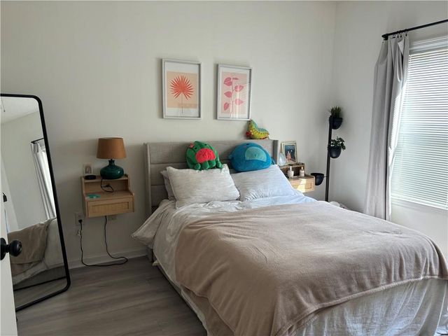 955 juniper Street NE 2129, Atlanta, GA 30309