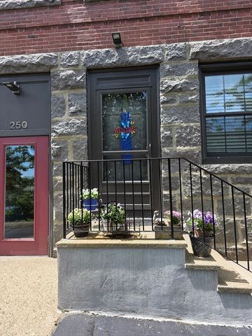 250 Whitwell St 2, Quincy, MA 02169