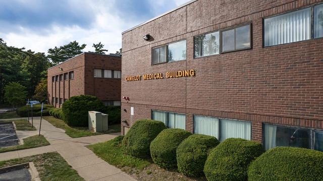 110 Long Pond Rd, Plymouth, MA 02360