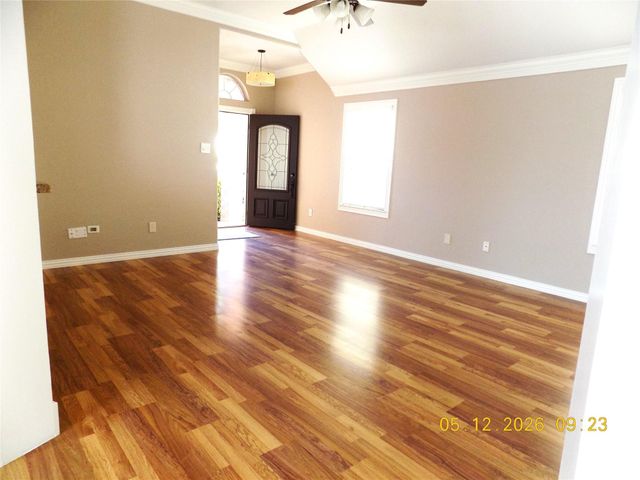 13715 Rural Oak Street, Houston, TX 77034